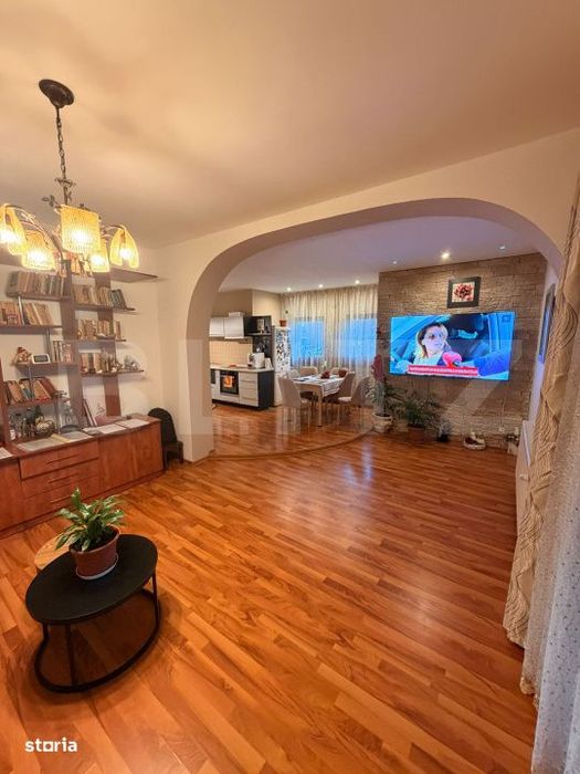 Casa etaj, 140mp utili,691 mp teren, Tisauti - SV