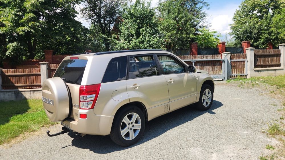 Vând Suzuki Grand Vitara 2009 1.9 DDiS