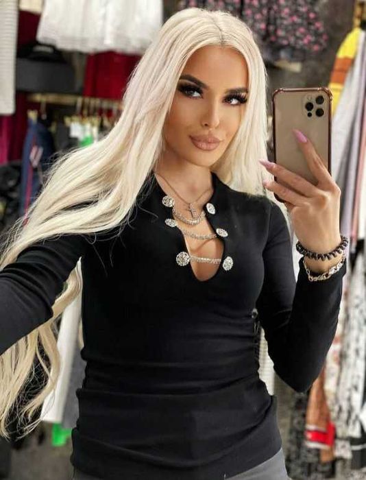 Женская кофточка