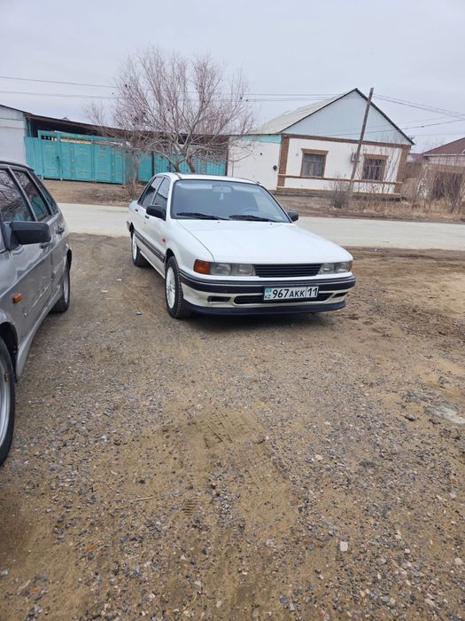 Галант автоколігі жағдайы жақсы мінесің кетесің жұмысы жооқ