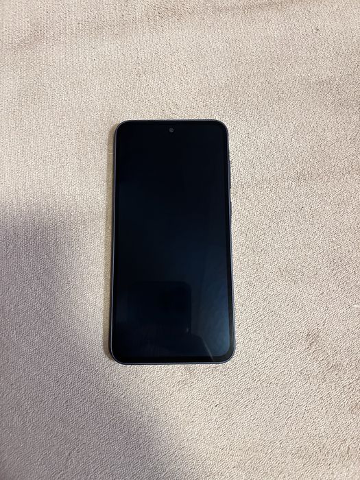 Vand Samsung Galaxy A35 5G -ca nou in cutie - Pret negociabil