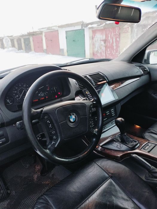 Продам БМВ х5 в отличном состоянии