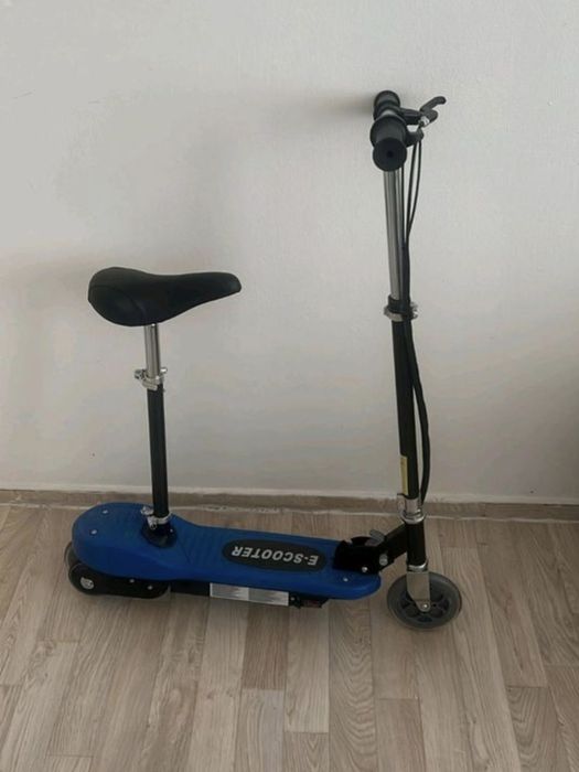 E-scooter electric