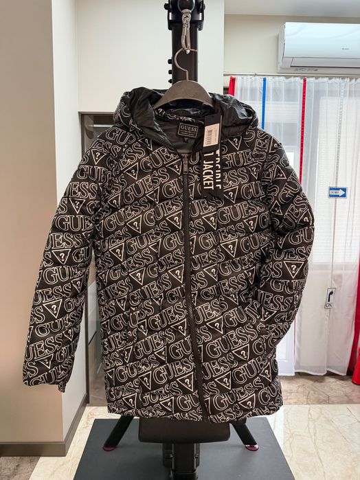 Детско яке Guess