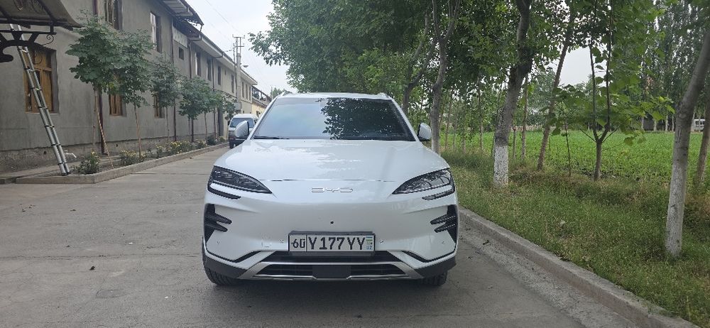 Byd song plus Ev