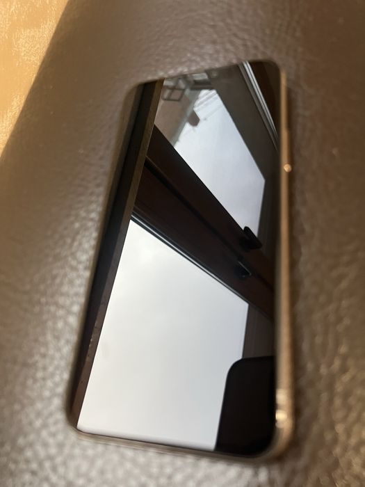 Iphone 11 pro нов