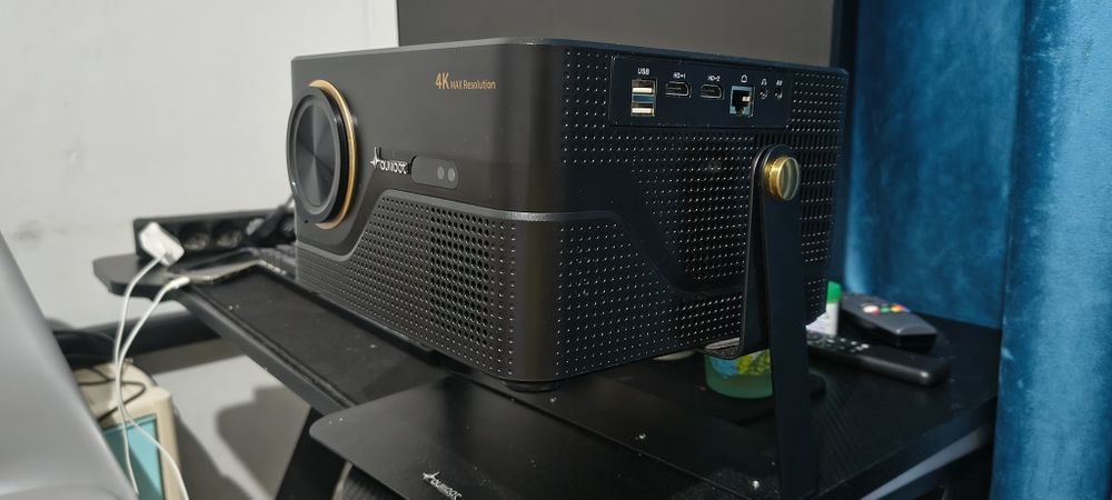 Проектор 2300cvia full hd max 4k с серым экраном в подарок