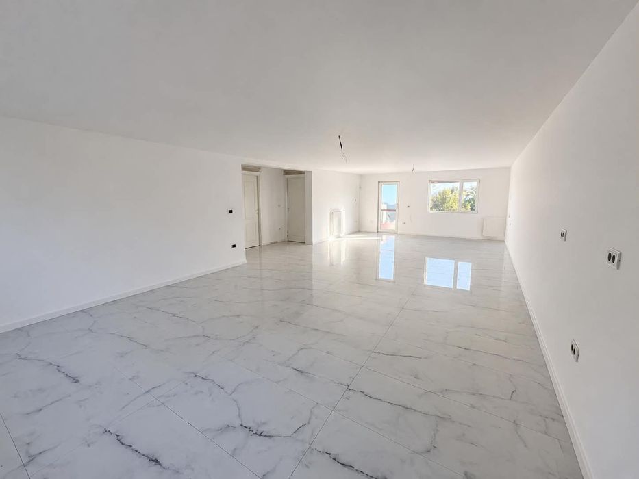 Casa de vânzare în Bâlteni,Gorj