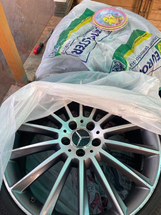 Jante aliaj MERCEDES AMG + cauciucuri de vara 245/35 ZR20