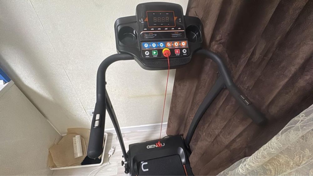 Беговая дорожка бренда Genau