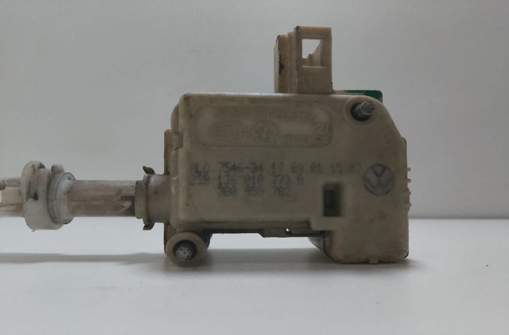 Motoras  Clapeta rezervor 3B0959782 Volkswagen VW Golf a 4-a generati