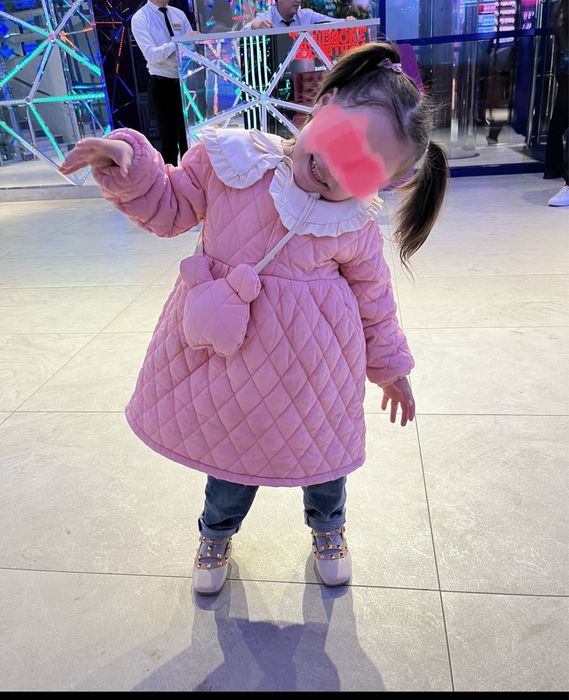 Балалар киімі сатылады