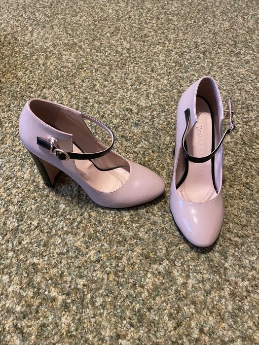 Туфли , красивые, аккуратные