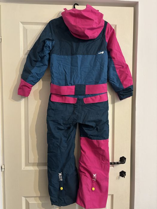 Costum ski/ zapadA 8 ani
