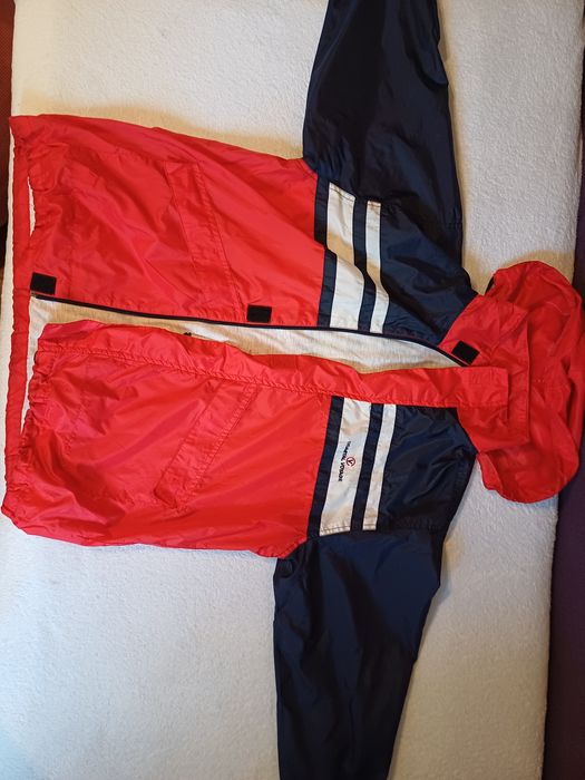 geaca de vant captusita