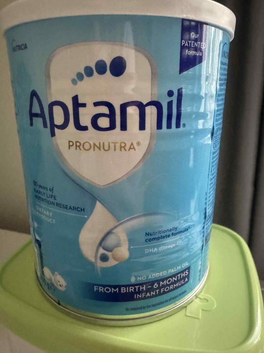 Aptamil 1 Pronutra мляко за кърмачета 400г + подарък