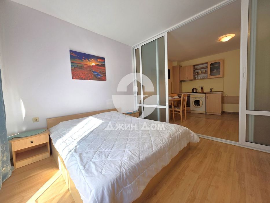 Продава се Двустаен апартамент в к.к. Слънчев бряг - 64 кв.м за 1249 €/кв.м - Снимка #5