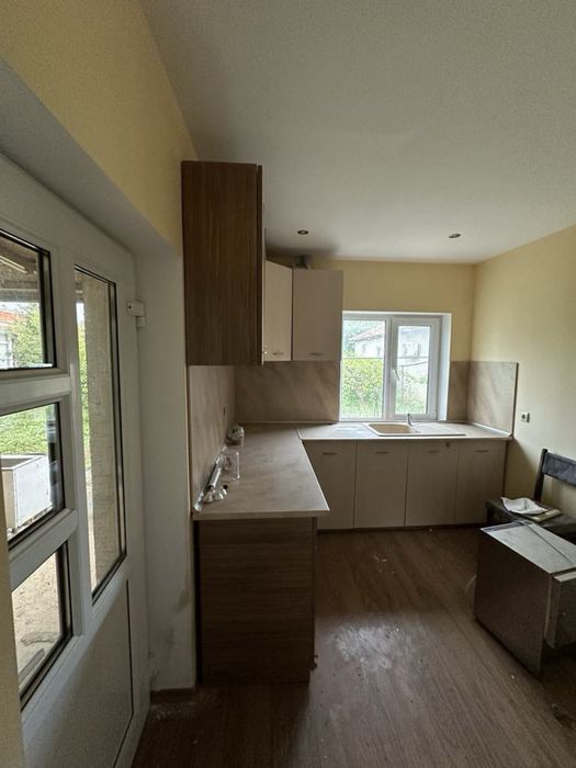 Продава се Къща в Каварна - 200 кв.м за 940 €/кв.м - Снимка #7