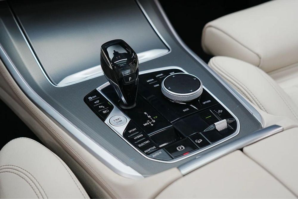 BMW X5 2021 — imagine 5