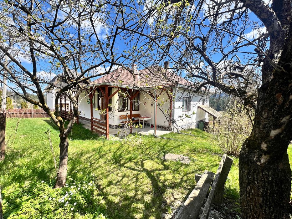 Casa de vanzare la Borsec