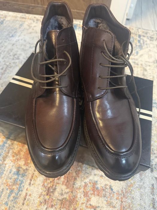 Продам зимний обувь