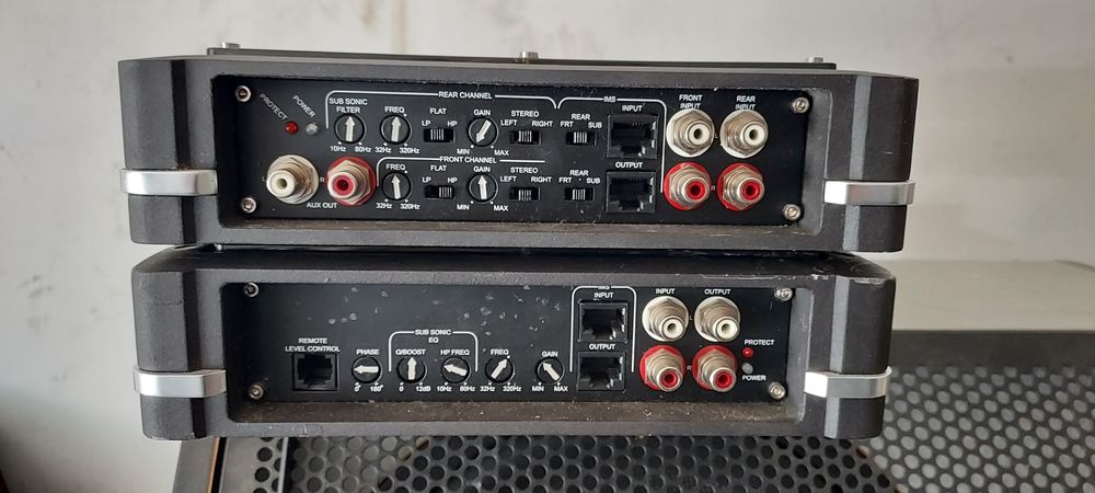 Vând amplificatoare auto Harman/Kardon+tub bass