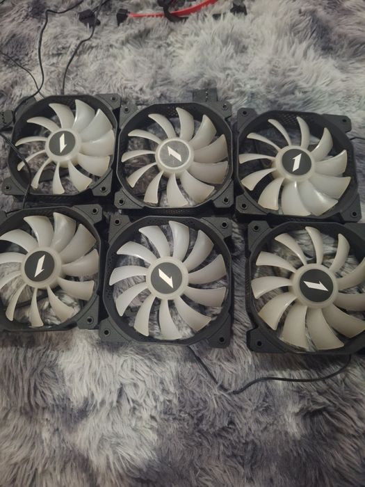 Vând componente calculator