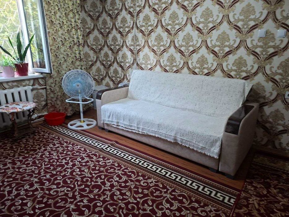 Продаю квартиру.Юнусабад 12 Учбакалок 1в2\1\9 м Туркистон
