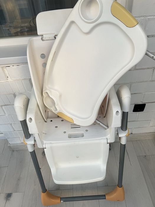 Стульчик для кормления для девочки или мальчика