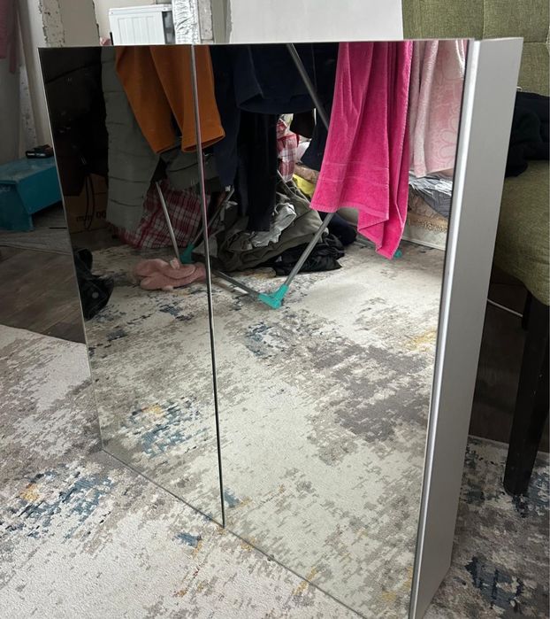 Зеркало шкаф ванную