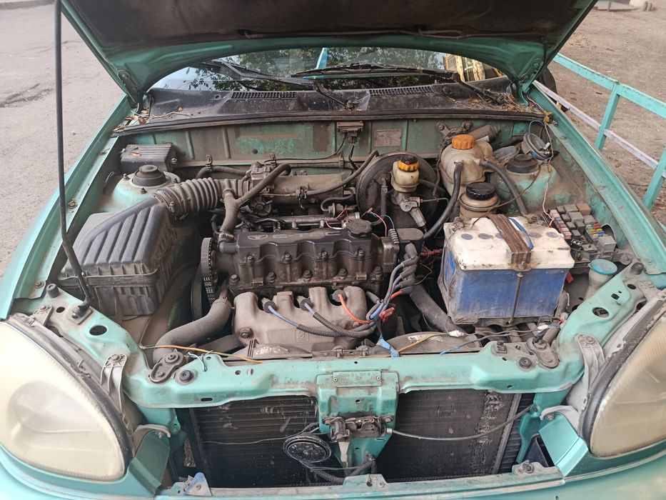 Daewoo Lanos SX.