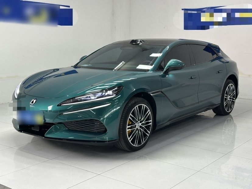 Denza Z9GT, 2026 Flash Charge Flagship 
RWD