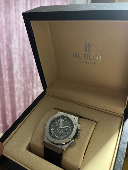 Часы Hublot Geneve