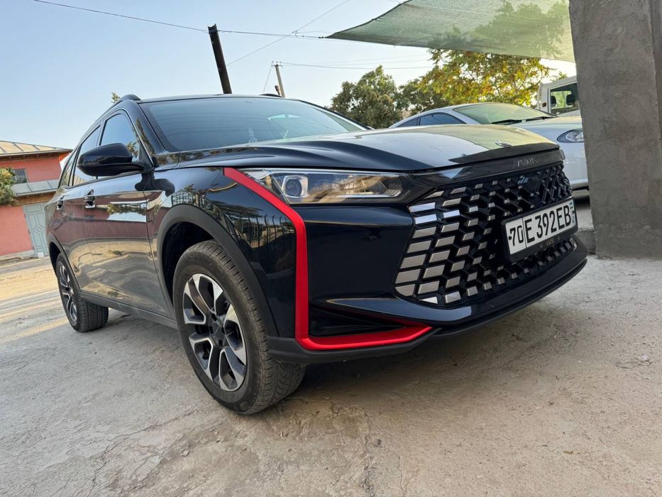 Dong Feng aueles shine sotiladi