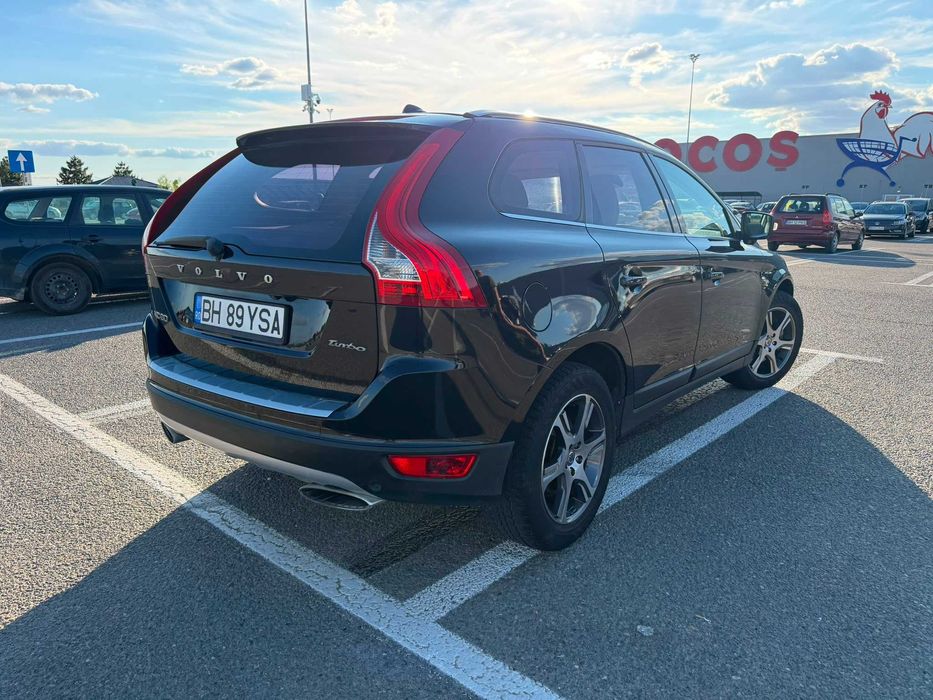 VOLVO XC60 2011 — imagine 4