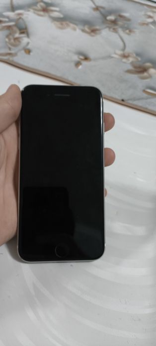 Айфон се 2020 жақсы бағада сатылады