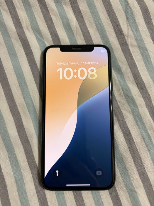 Iphone XS 64гб продается