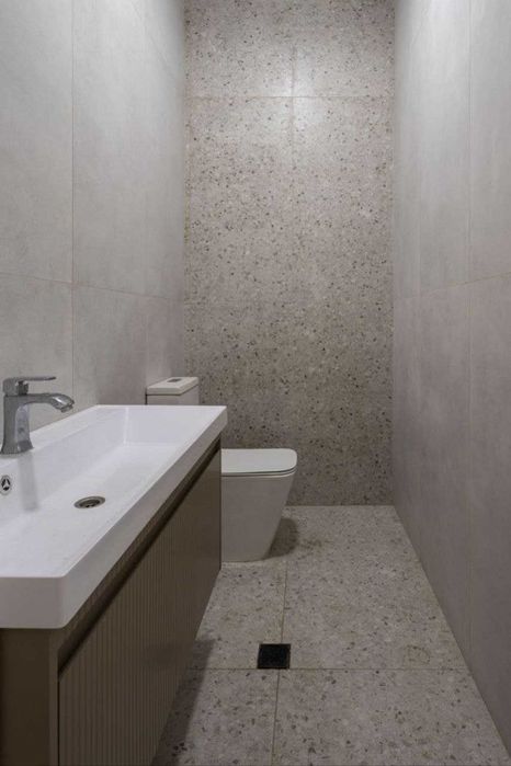 Продаётся отдельно стоящее здание 640 м2. на Саракульской Мирабадский