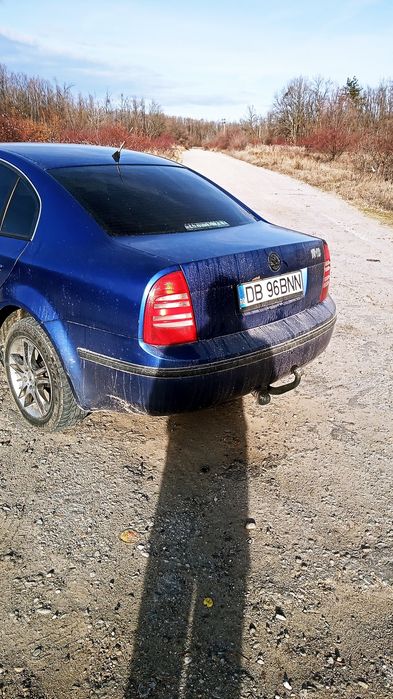 Vand skoda superb 1