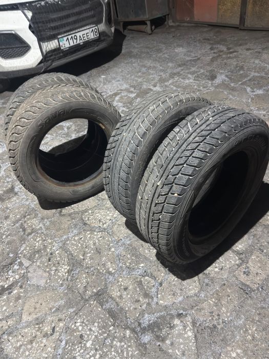 Продам зимние шины