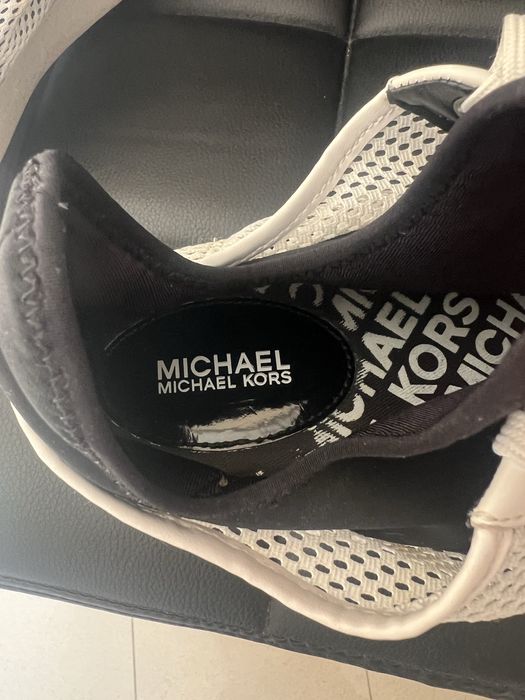 Diesel & Dolce Gabana, Versace, Asics,Michael Kors