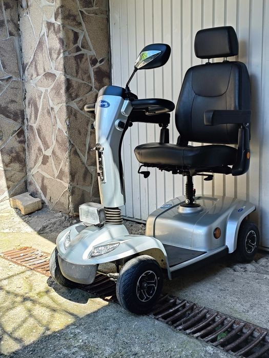 Scaun carucior dizabilitati scuter electric handicap carut tricicleta
