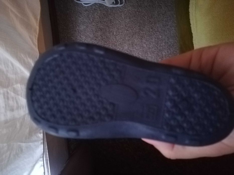 Пантофи за бебе за вкъщи или за ясла/ детска градина