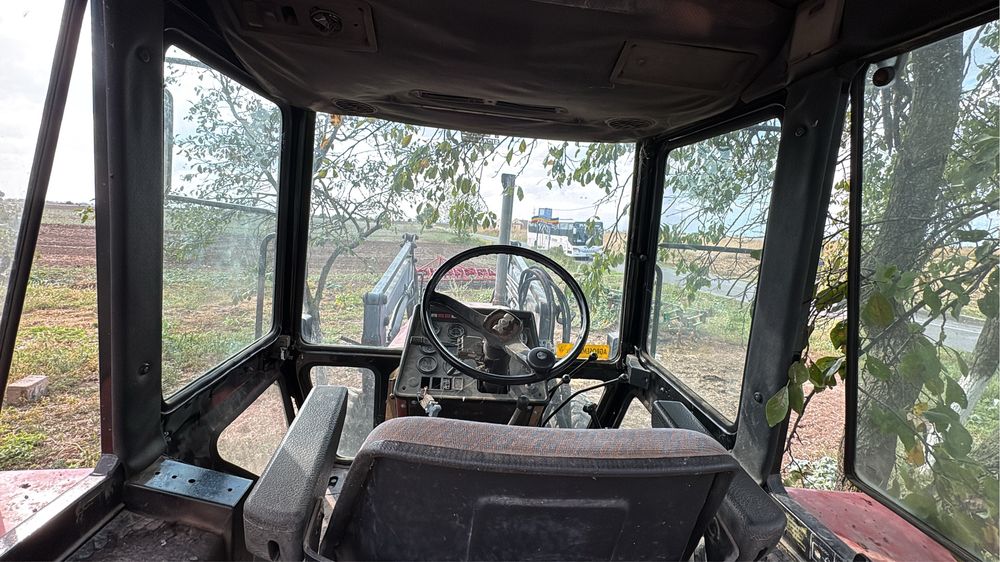 Belarus 952 cu incarcator frontal