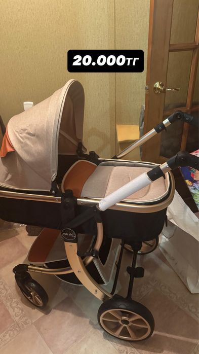 Детскчя кровать и коляска