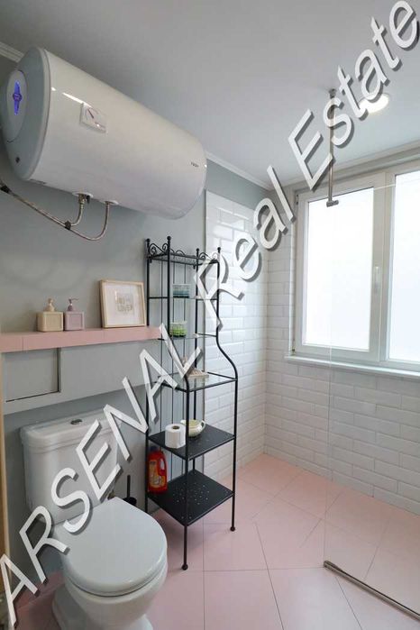 Дава се под наем Тристаен апартамент в София, Център - 100 кв.м за 800 € - Снимка #7