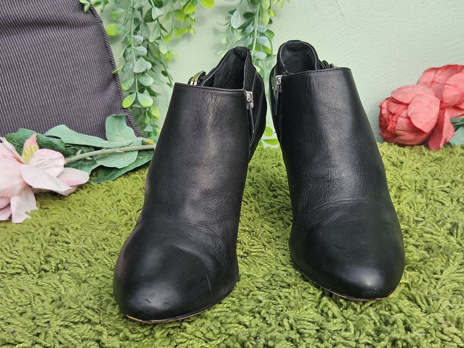 Vince Camuto обувки от кожа N38