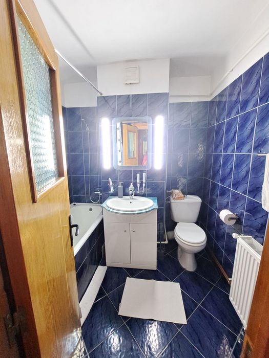 Apartament 3 camere - Targoviste Micro 11 in spatele Tribunalului Nou