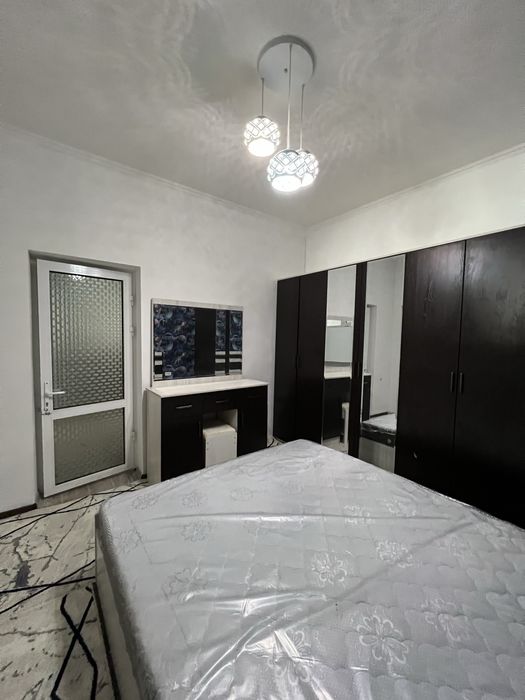 Продается Двор, с отдельным Гаражом под бизнес, или Бокс