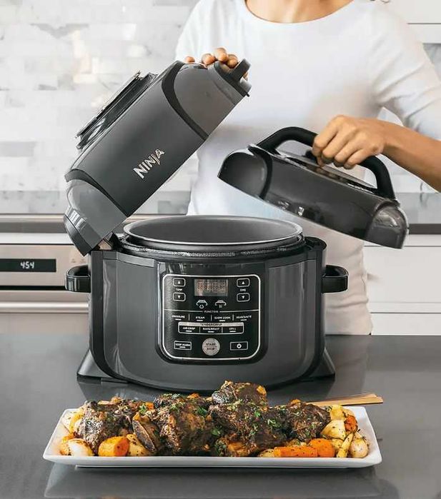 Multicooker Ninja Foodi 7in1 OP300, 1460W, 6l, 7 functii de gatit, Airfryer - RESIGILAT